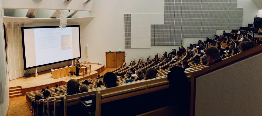 Posição sobre reintegração dos docentes na CGA