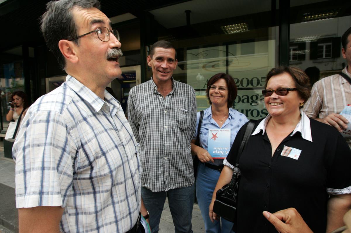 Pela primeira vez sob a sigla do Bloco, Paulo Martins, deputado da UDP-Madeira desde 1976, é eleito pelo Bloco  nas eleições regionais