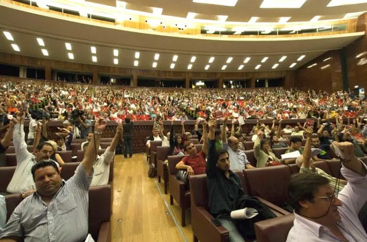 O Congresso Democrático das Alternativas reúne, na Aula Magna, 1700 pessoas de diversos quadrantes políticos para “resgatar Portugal para um futuro decente