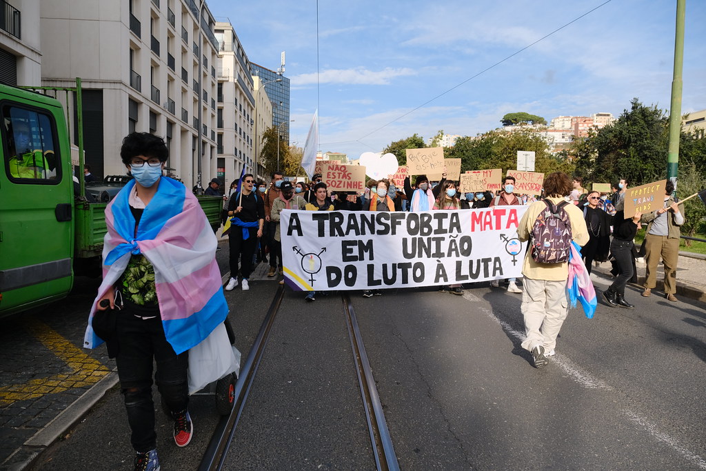 Pela primeira vez, uma concentração assinala o dia da Memória Trans.